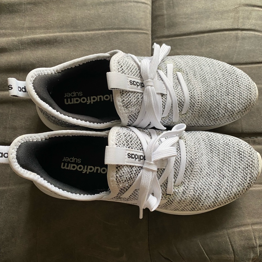 COPY - Adidas cloud foam